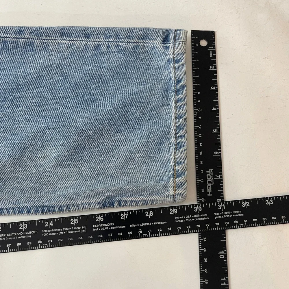 Levis 501 Jeans Mens 34x30 Blue Medium Wash Original Straight Button Fly Denim